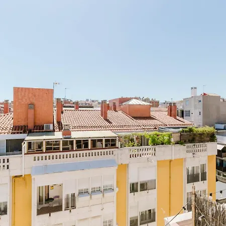 Blueground Galvany Furnished Penthouse Bcn-135 Апартаменты *