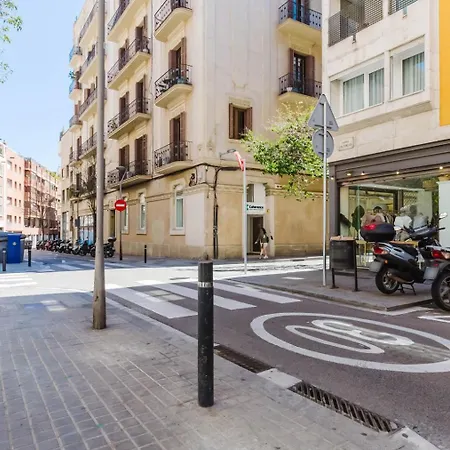 Blueground Galvany Furnished Penthouse Bcn-135 Appartement *